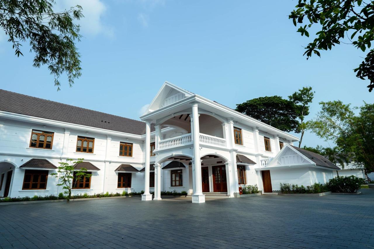 Hotel Heritage Plaza Kottayam Exterior photo